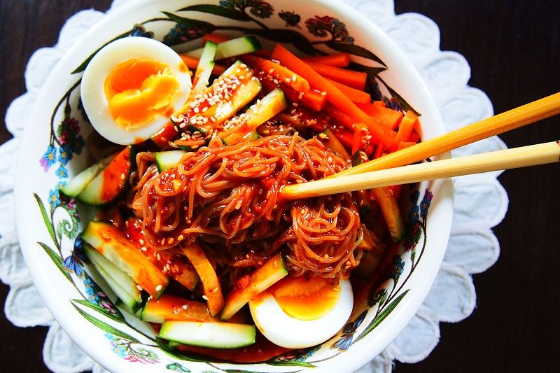 Bibim-naengmyeon